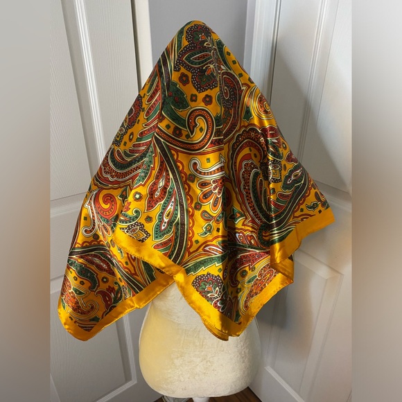 NWT Paisley Scarf in Orange, Green and Red - Picture 1 of 4